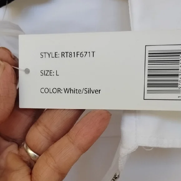 Zac & Rachel Elegant White Blouse - Picture 8 of 10